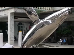 স্টেইনলেস স্টীল ভাস্কর্য