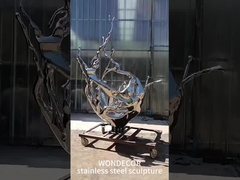 স্টেইনলেস স্টীল ভাস্কর্য